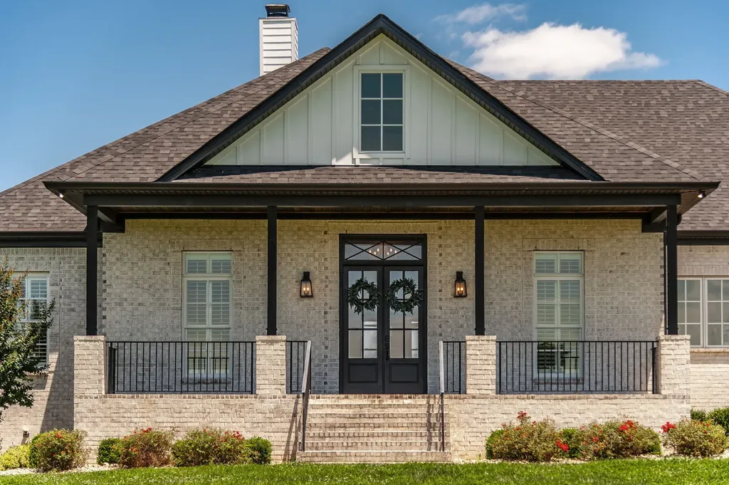 1322 Barry Lane Gallatin TN 37066