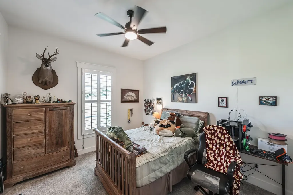 1322 Barry Lane Gallatin TN 37066