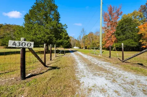 4300 Bull Run Road Ashland City TN 37015