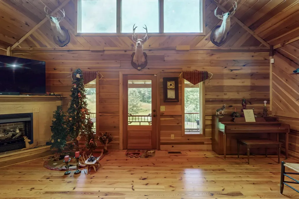 201 Campbell Branch Road Reliance TN 37369