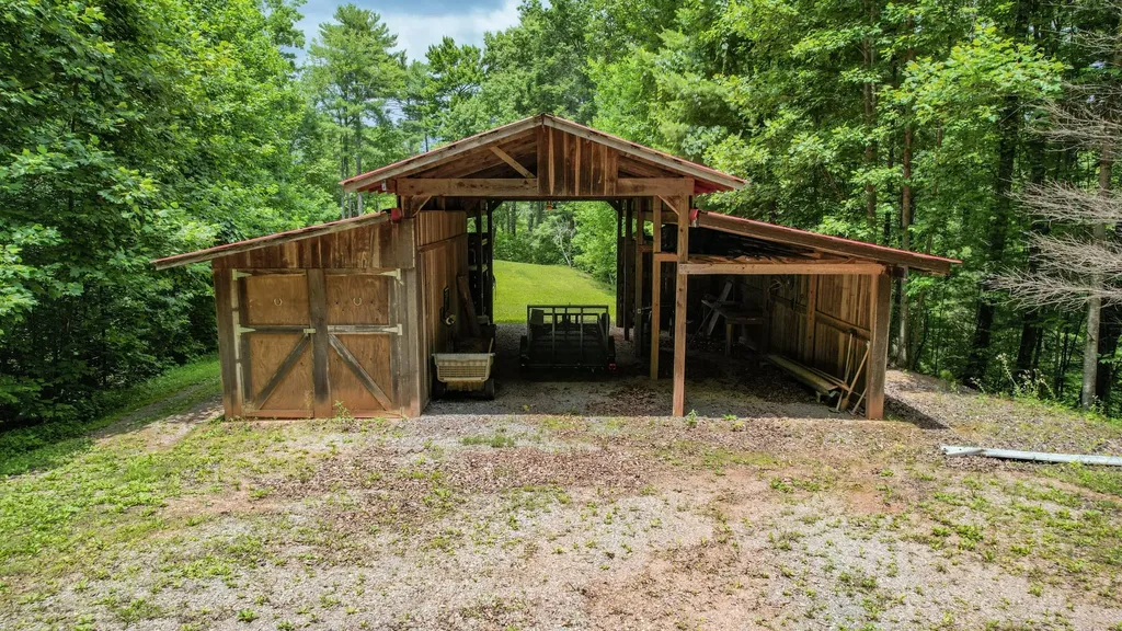 201 Campbell Branch Road Reliance TN 37369