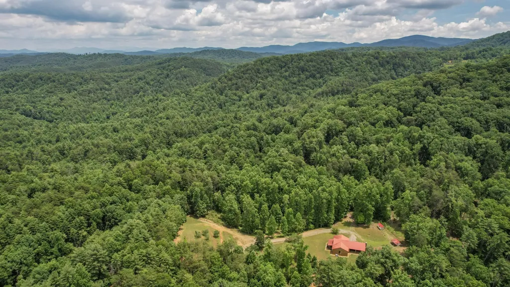 201 Campbell Branch Road Reliance TN 37369