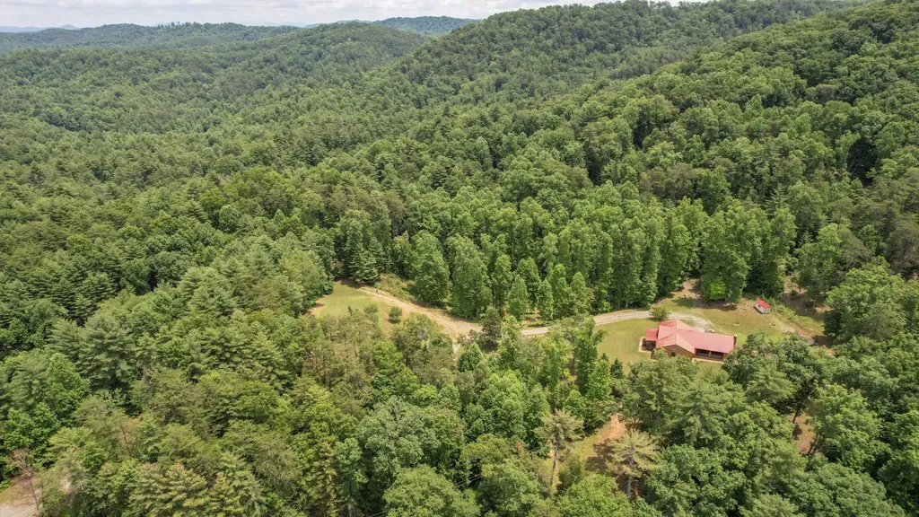 201 Campbell Branch Road Reliance TN 37369