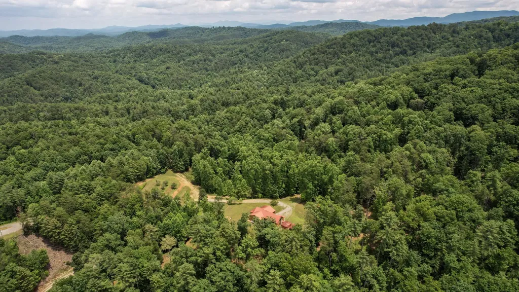 201 Campbell Branch Road Reliance TN 37369