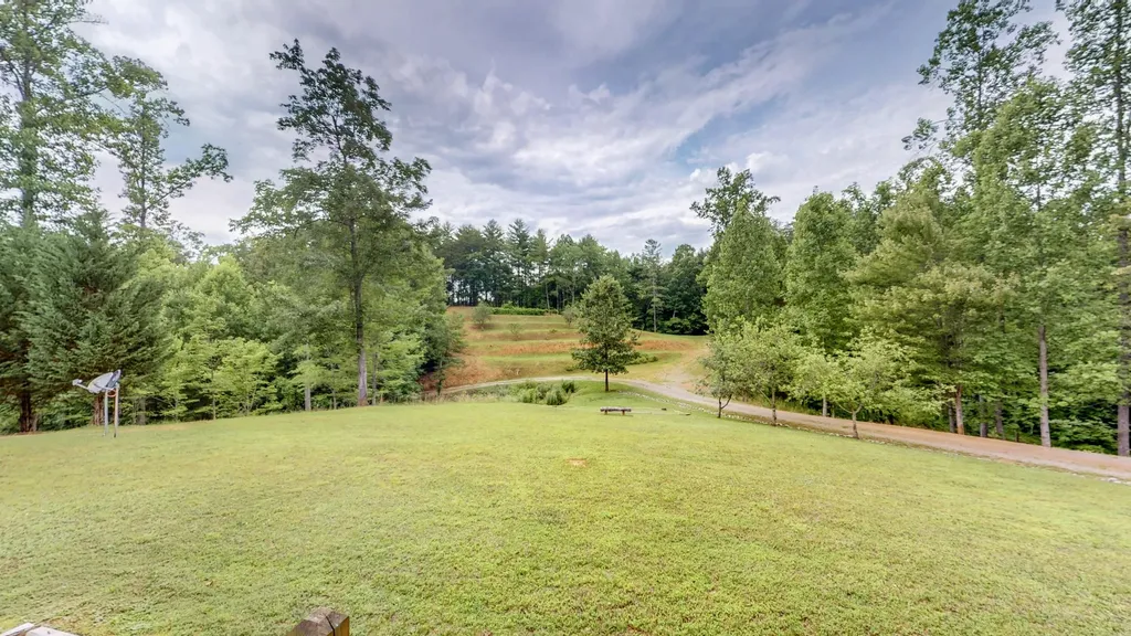 201 Campbell Branch Road Reliance TN 37369