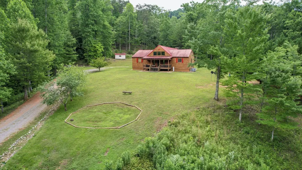 201 Campbell Branch Road Reliance TN 37369