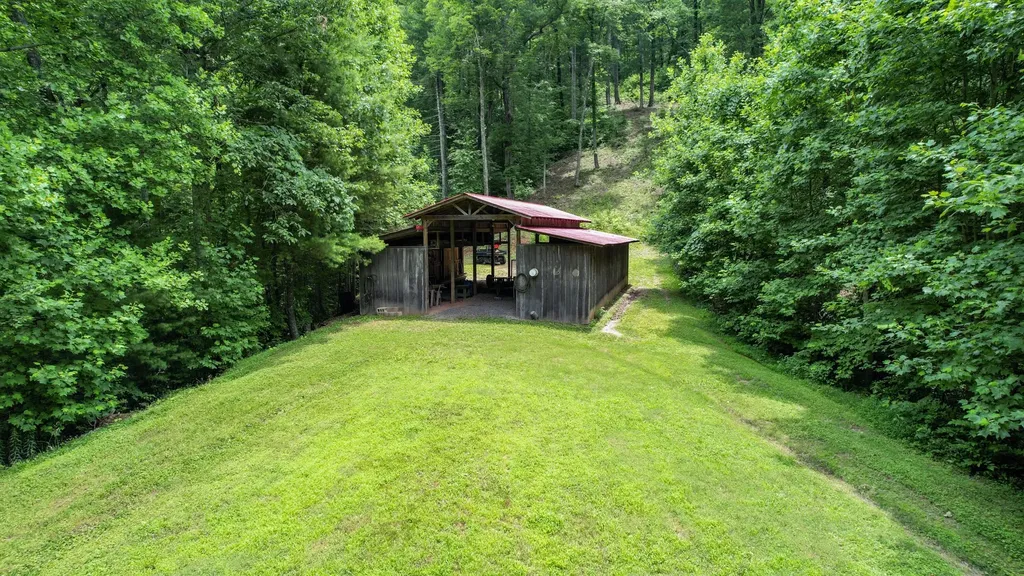 201 Campbell Branch Road Reliance TN 37369