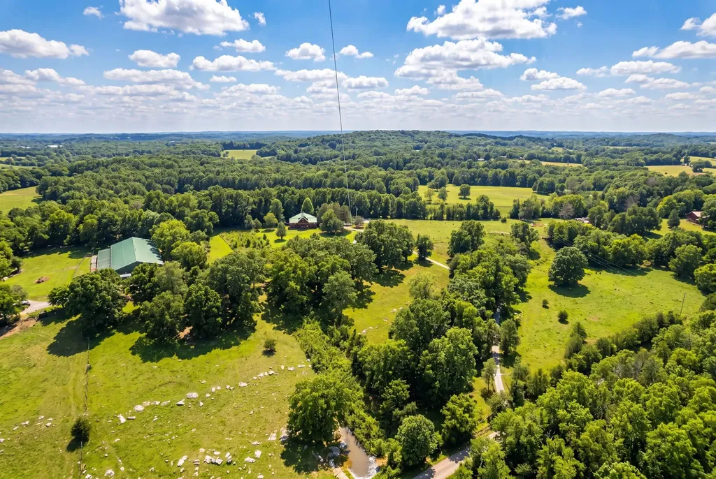 2909B Beech Log Road Watertown TN 37184
