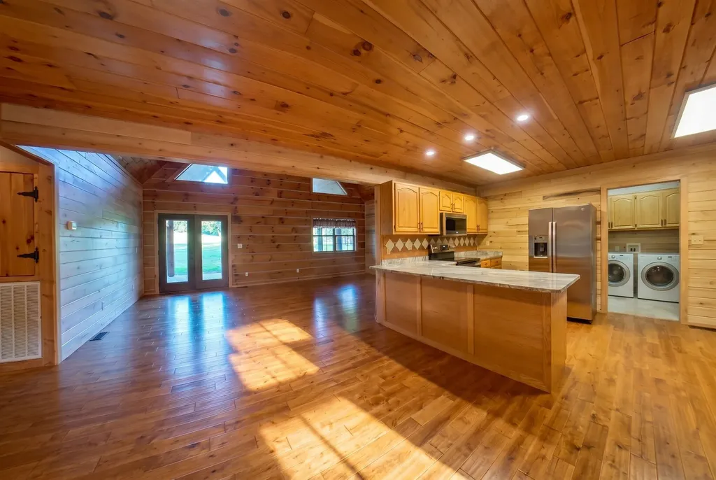 2909B Beech Log Road Watertown TN 37184