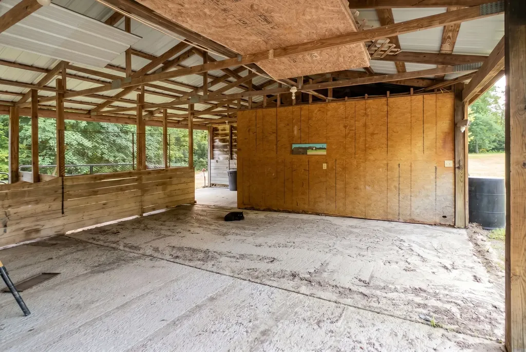 2909B Beech Log Road Watertown TN 37184
