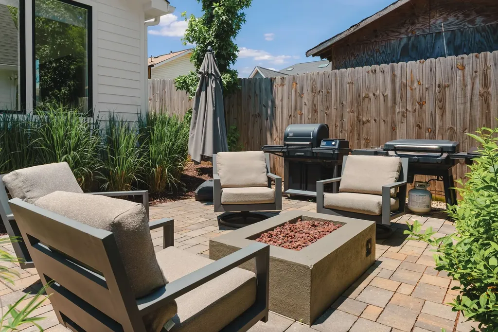 1806 5th Avenue, N Nashville TN 37208