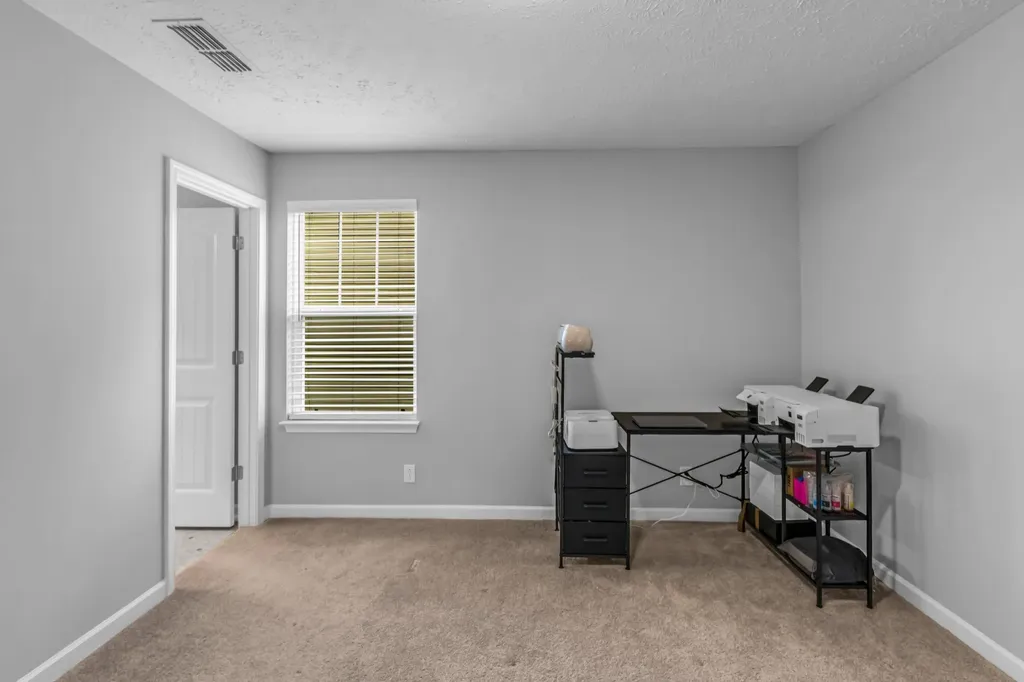 1911 Albarado Trail Murfreesboro TN 37128