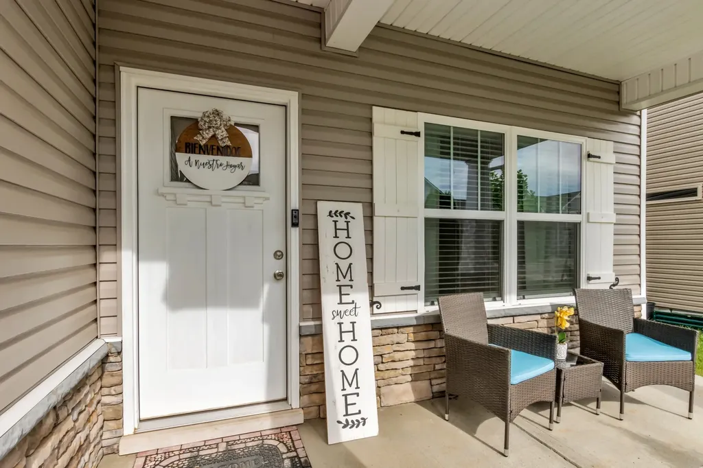1911 Albarado Trail Murfreesboro TN 37128