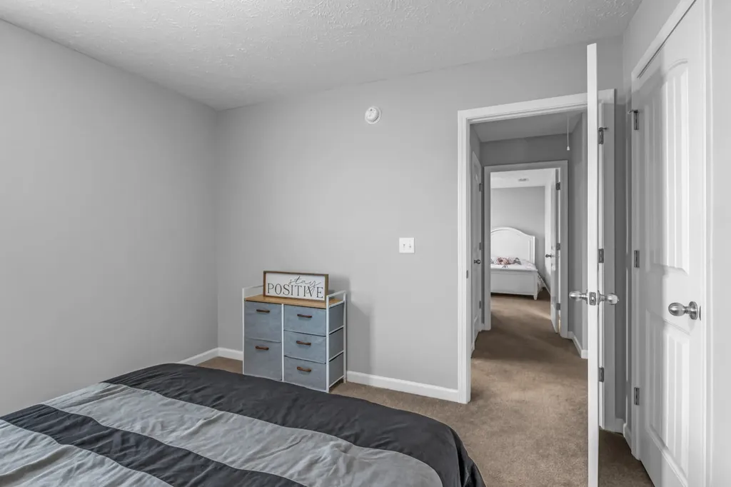 1911 Albarado Trail Murfreesboro TN 37128