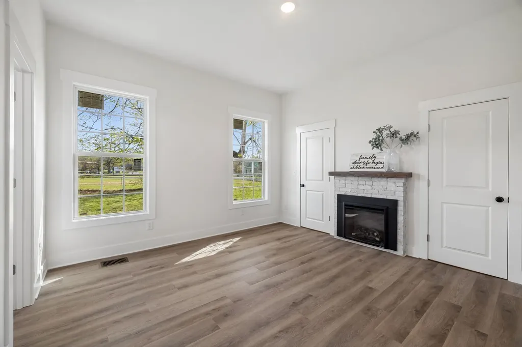 313 Portland Boulevard Portland TN 37148