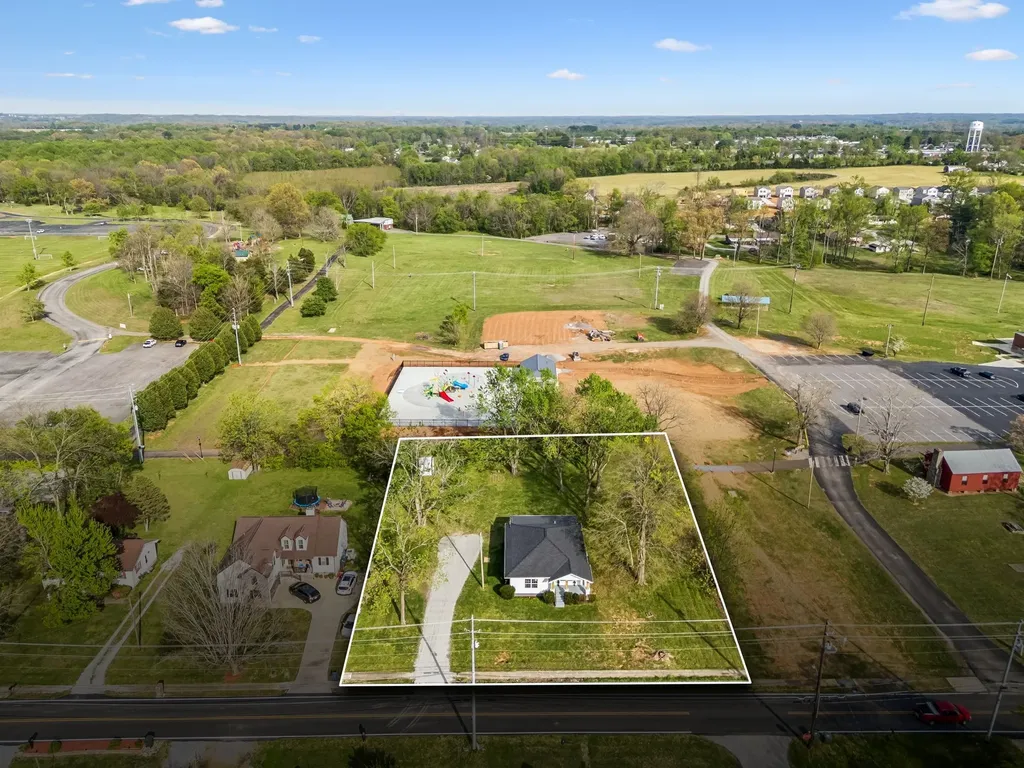 313 Portland Boulevard Portland TN 37148