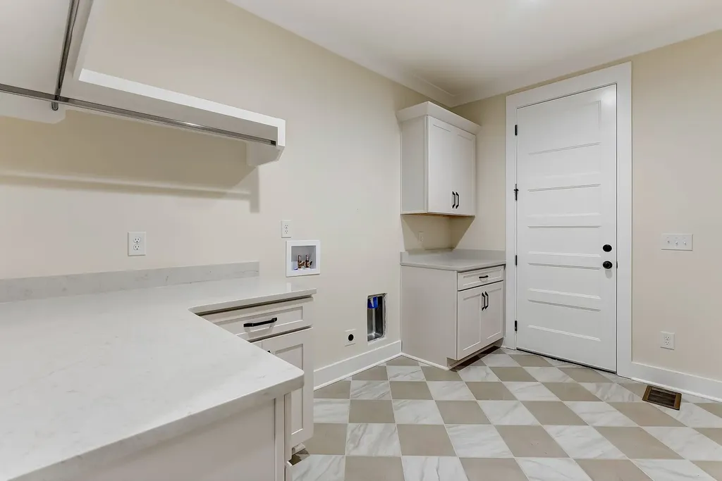 1576 Frye Road Columbia TN 38401
