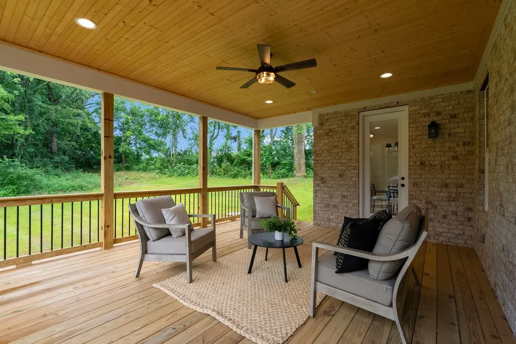 1576 Frye Road Columbia TN 38401