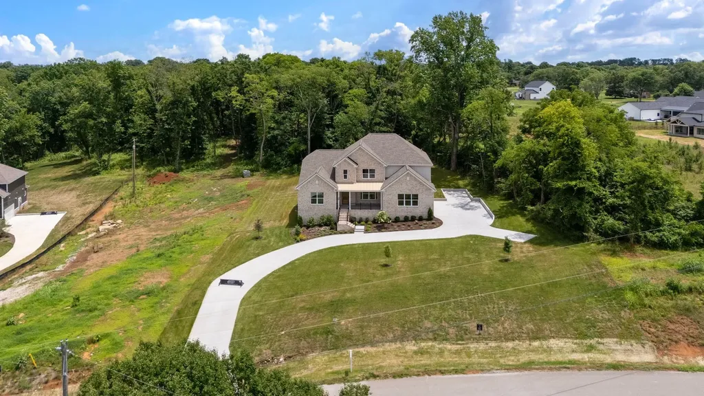 1576 Frye Road Columbia TN 38401