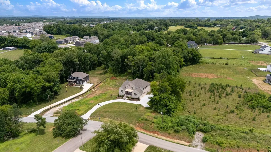 1576 Frye Road Columbia TN 38401