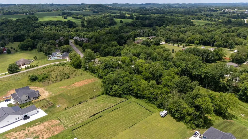 1576 Frye Road Columbia TN 38401