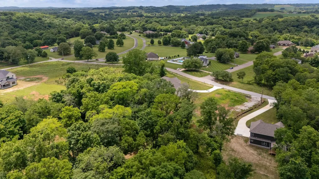 1576 Frye Road Columbia TN 38401