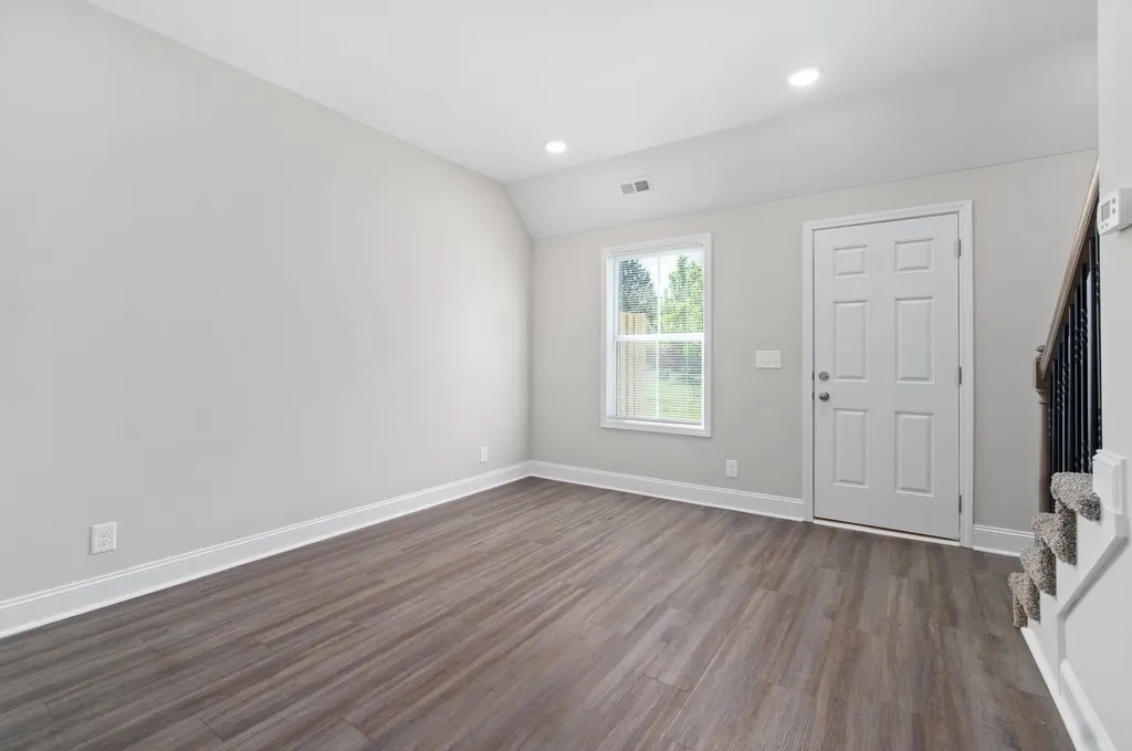 224 Drayton Drive Clarksville TN 37042