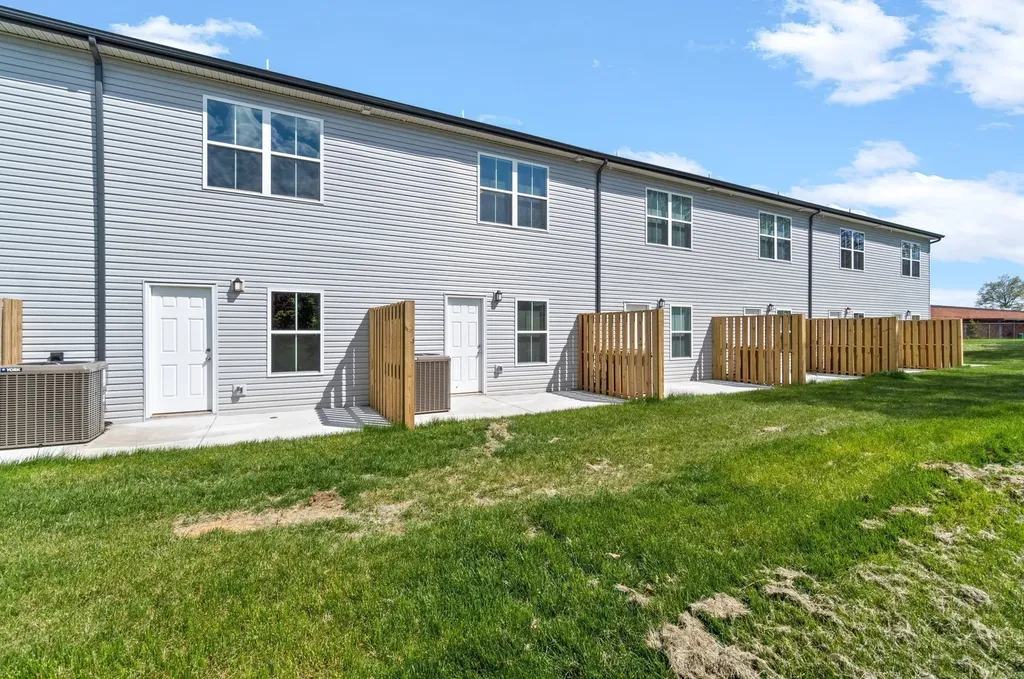 224 Drayton Drive Clarksville TN 37042