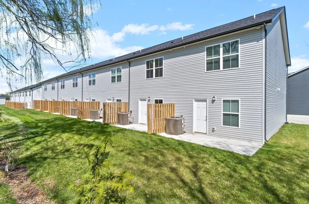 224 Drayton Drive Clarksville TN 37042