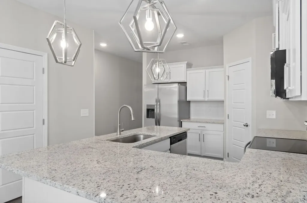 224 Drayton Drive Clarksville TN 37042