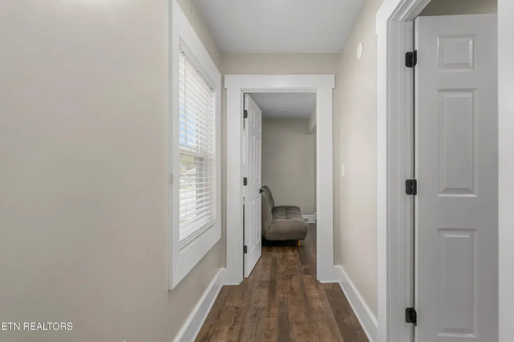 508 E Central Avenue La Follette TN 37766