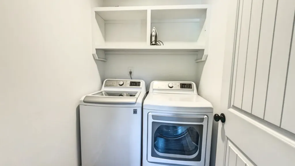 414B Oak Street Clarksville TN 37042