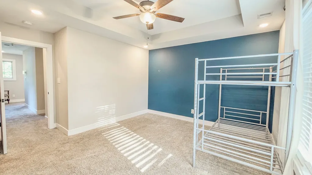 414B Oak Street Clarksville TN 37042