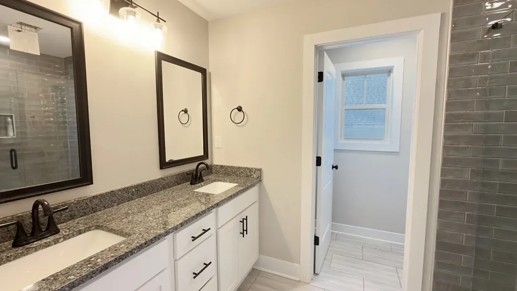 414B Oak Street Clarksville TN 37042