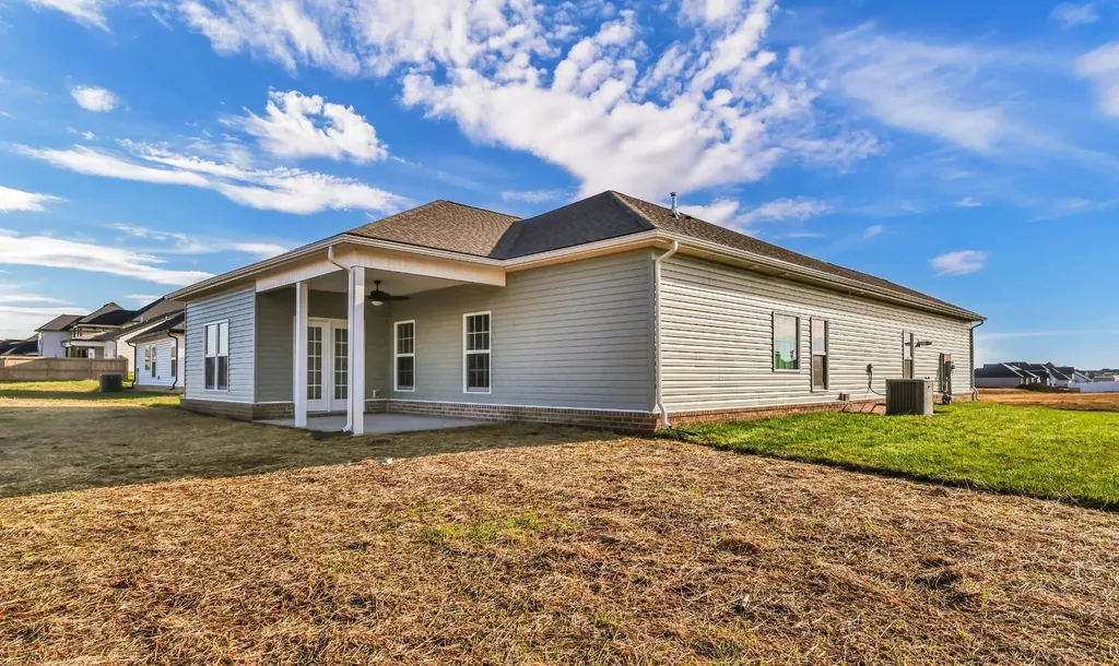 1010 Vendue Avenue Clarksville TN 37042