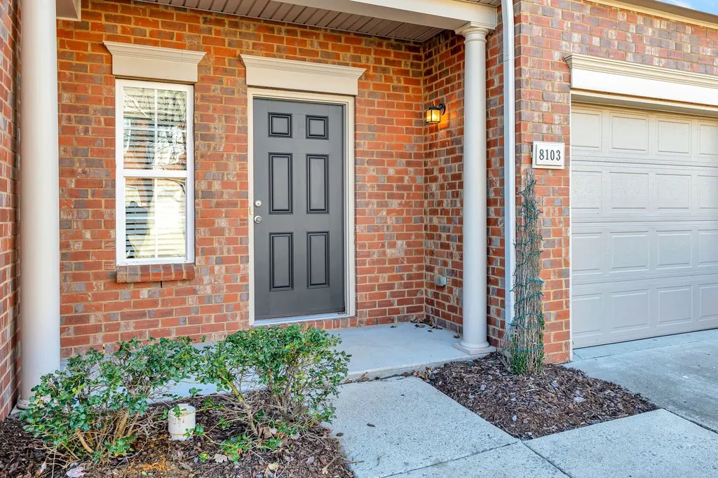 8103 Valley Oak Drive Brentwood TN 37027