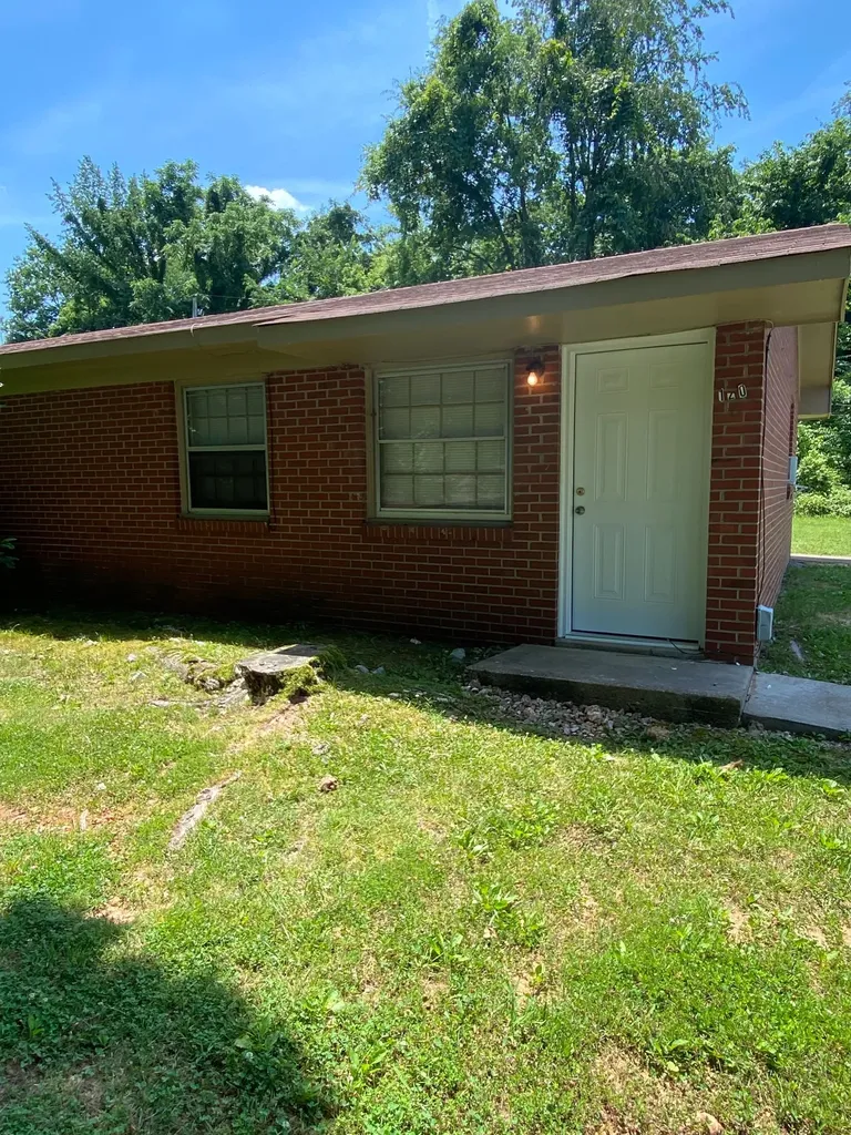 120 Hadley Drive Clarksville TN 37042