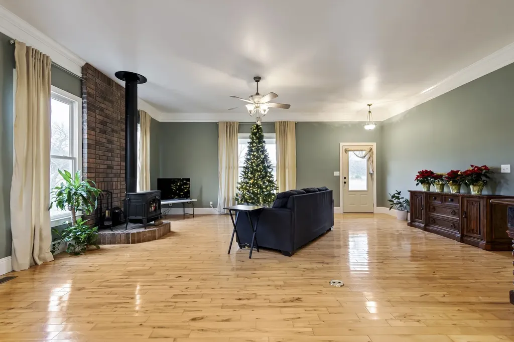 14620 Cainsville Road Lebanon TN 37090