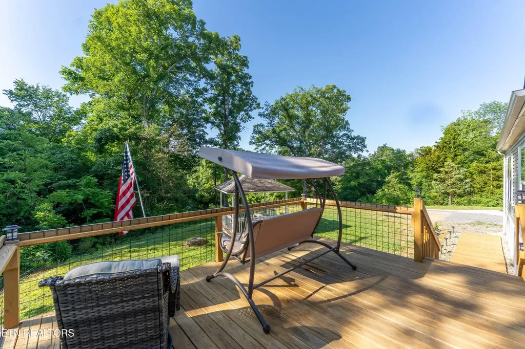 409 Bull Run Road Luttrell TN 37779