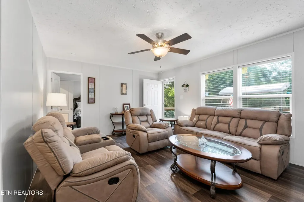 409 Bull Run Road Luttrell TN 37779
