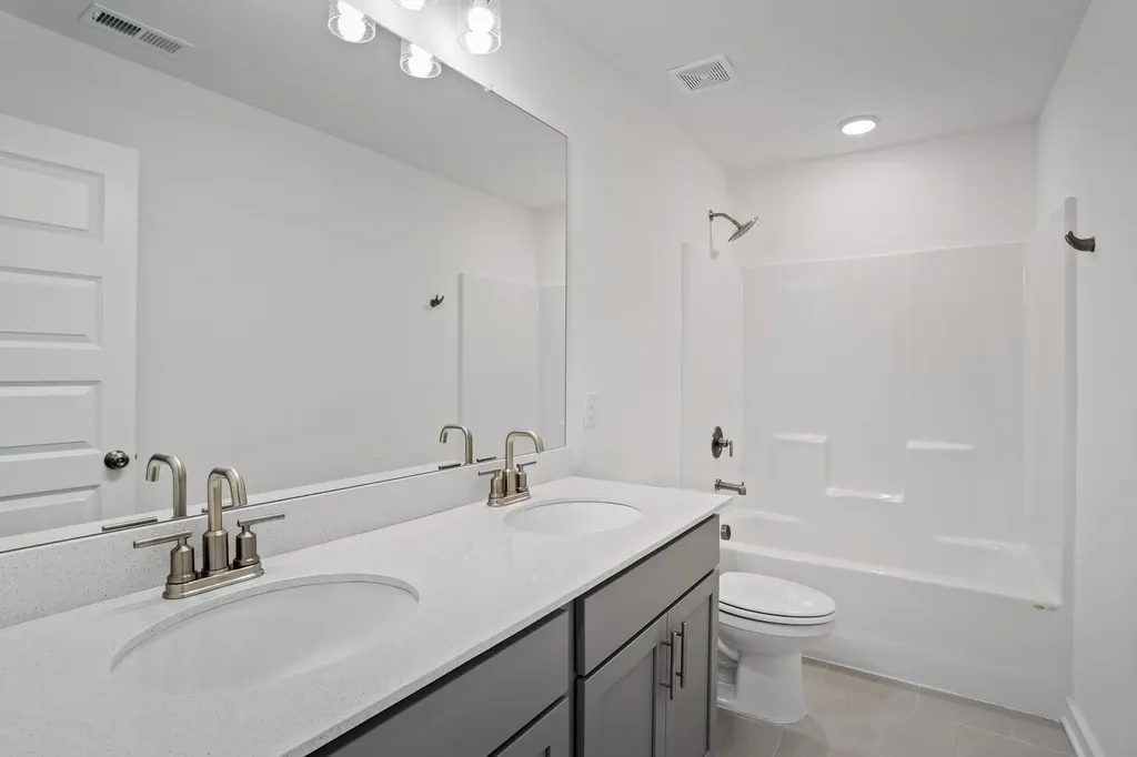 8204 Netterfield Drive White House TN 37188