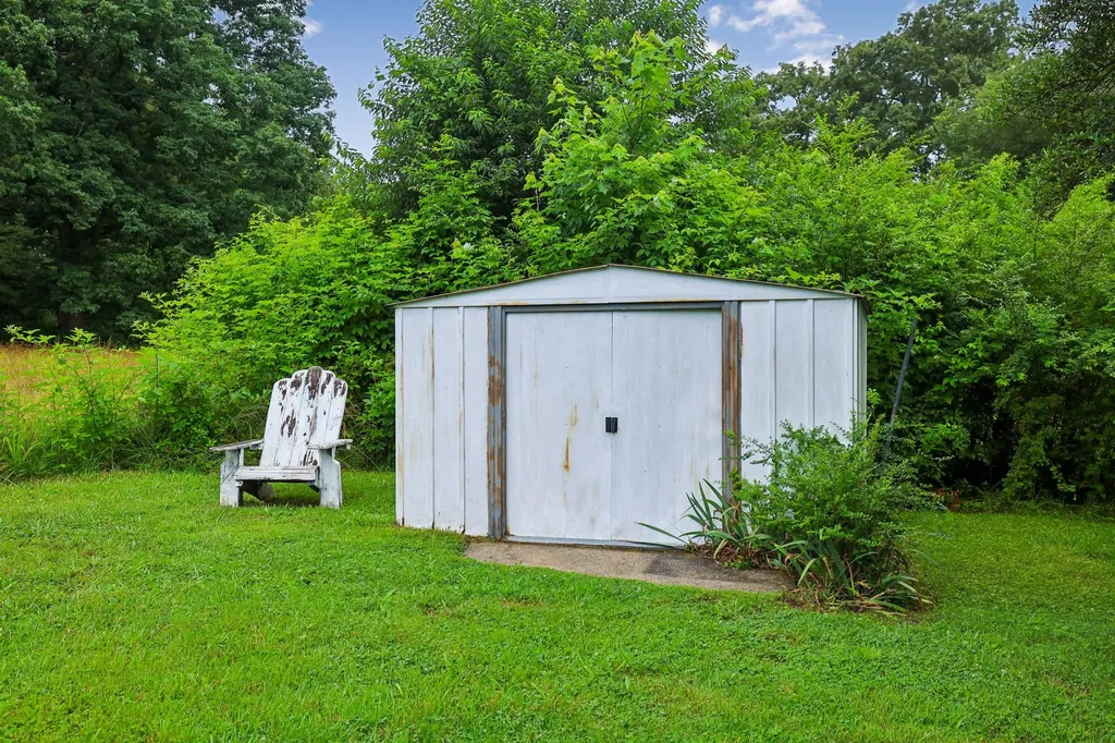 810 W Lincoln Street Tullahoma TN 37388