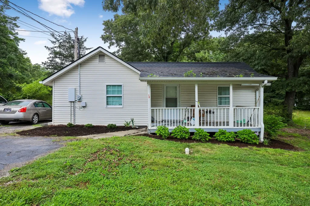 810 W Lincoln Street Tullahoma TN 37388