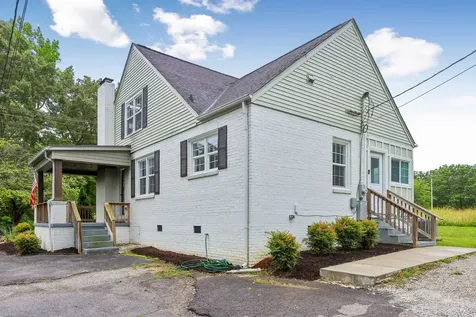 810 W Lincoln Street Tullahoma TN 37388