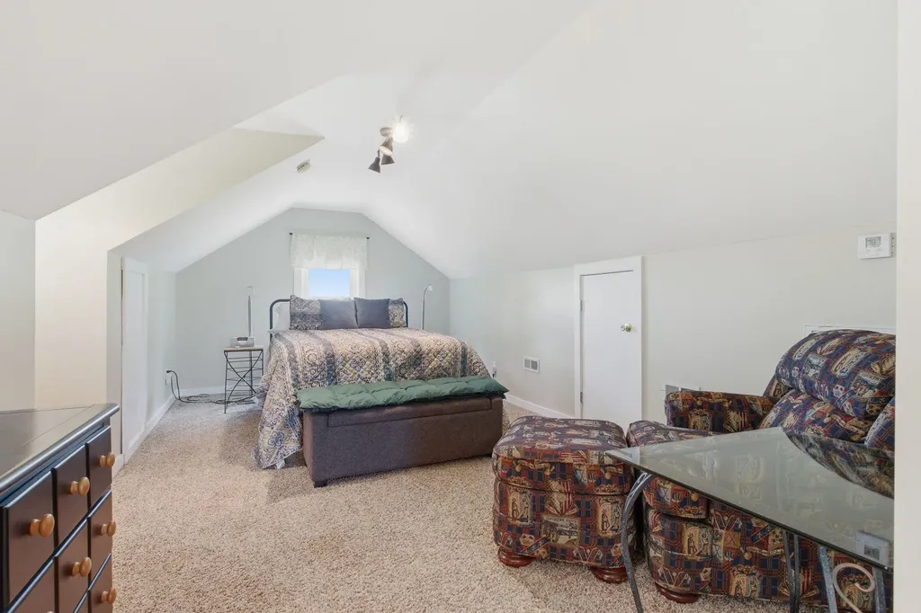 1300 Oak Grove Road Dickson TN 37055