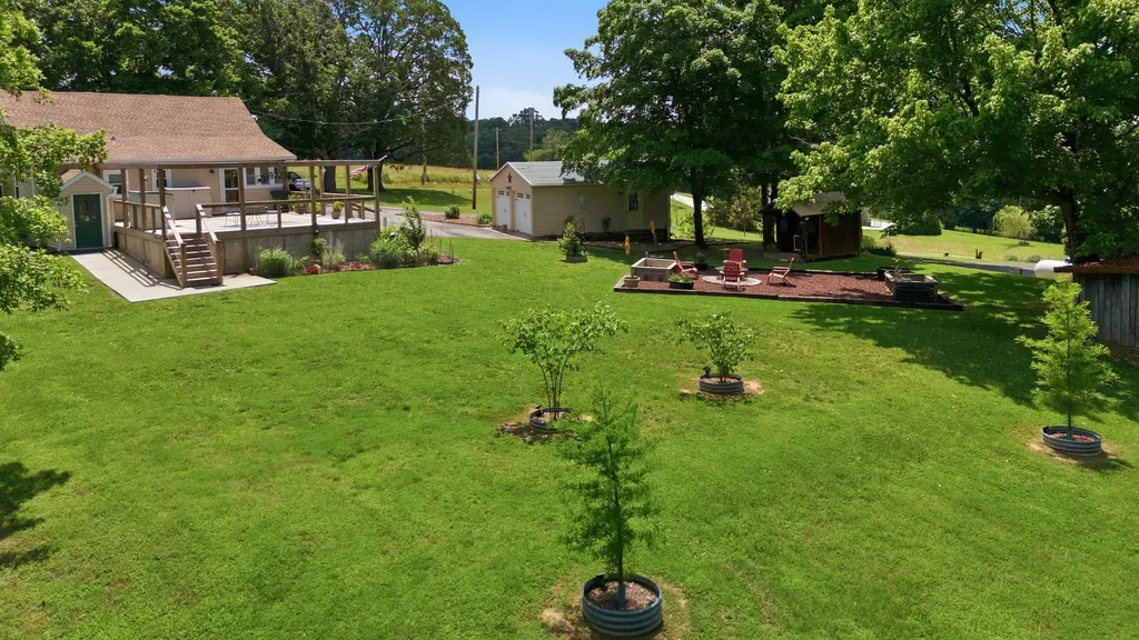 1300 Oak Grove Road Dickson TN 37055