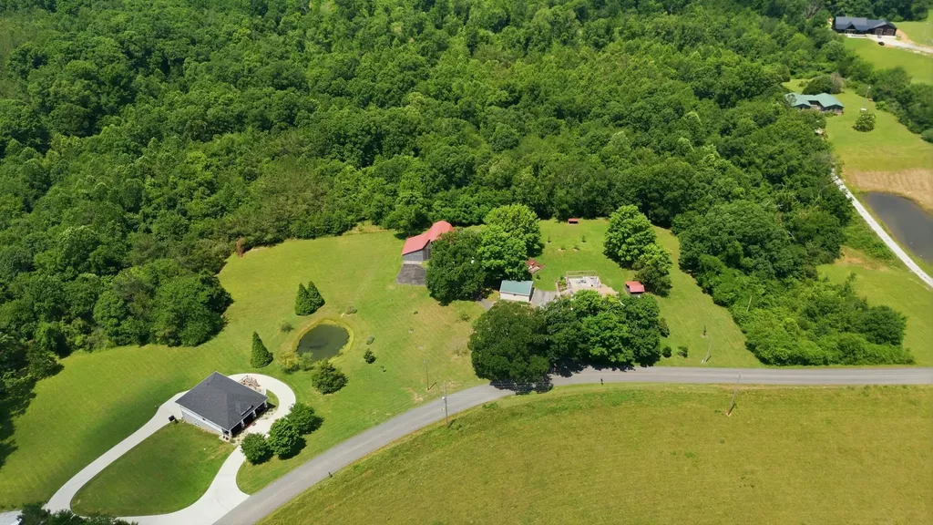 1300 Oak Grove Road Dickson TN 37055