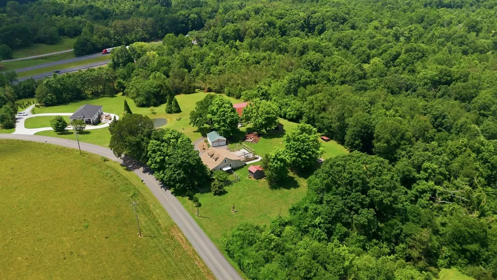 1300 Oak Grove Road Dickson TN 37055