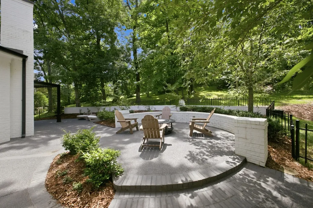 6339 Johnson Chapel Road, W Brentwood TN 37027
