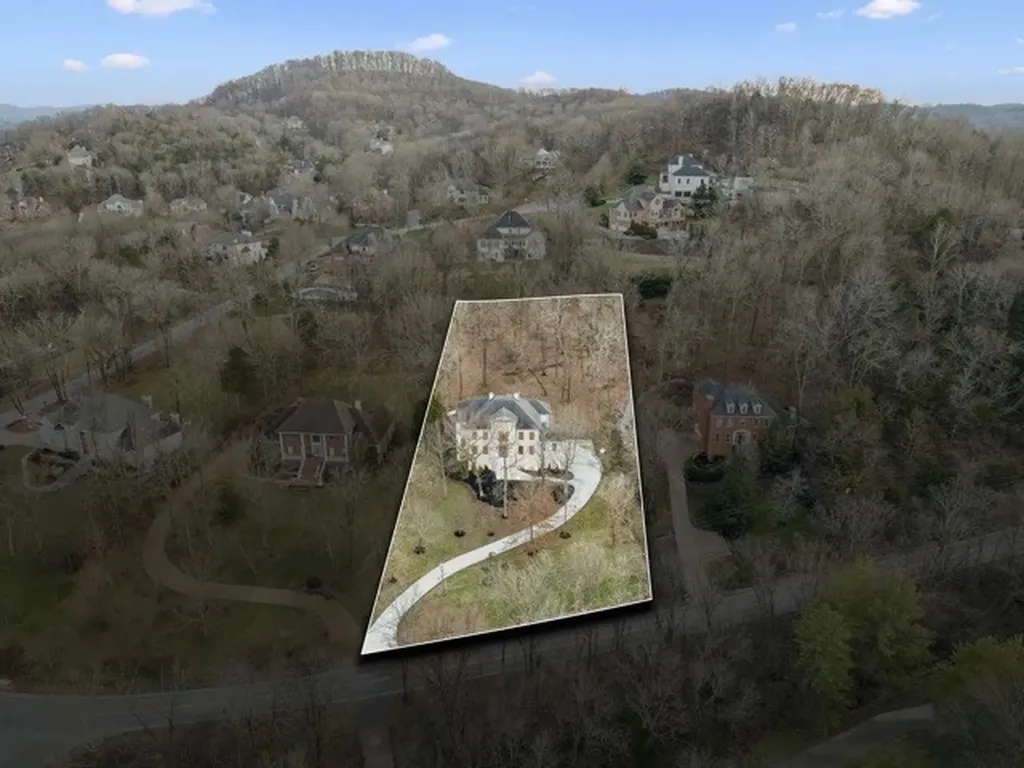 6339 Johnson Chapel Road, W Brentwood TN 37027